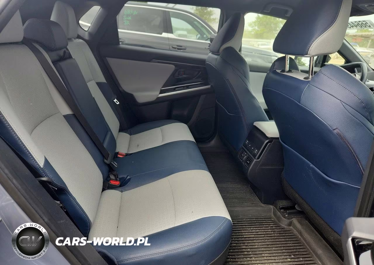 2024 Subaru Solterra Premium VIN:JTMABABA2RA074926 - 11