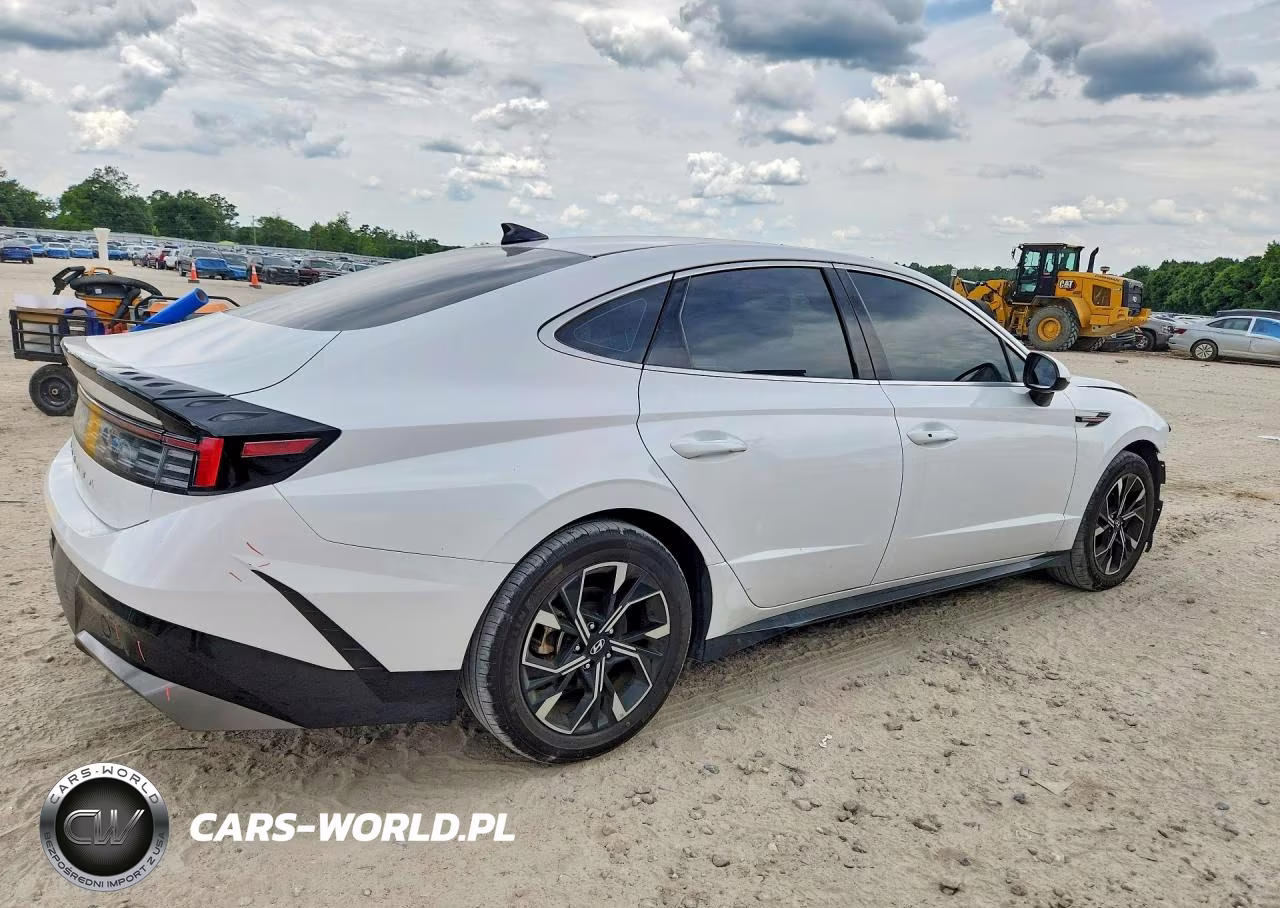 2024 Hyundai Sonata Sel VIN:KMHL64JA3RA416234 - 3