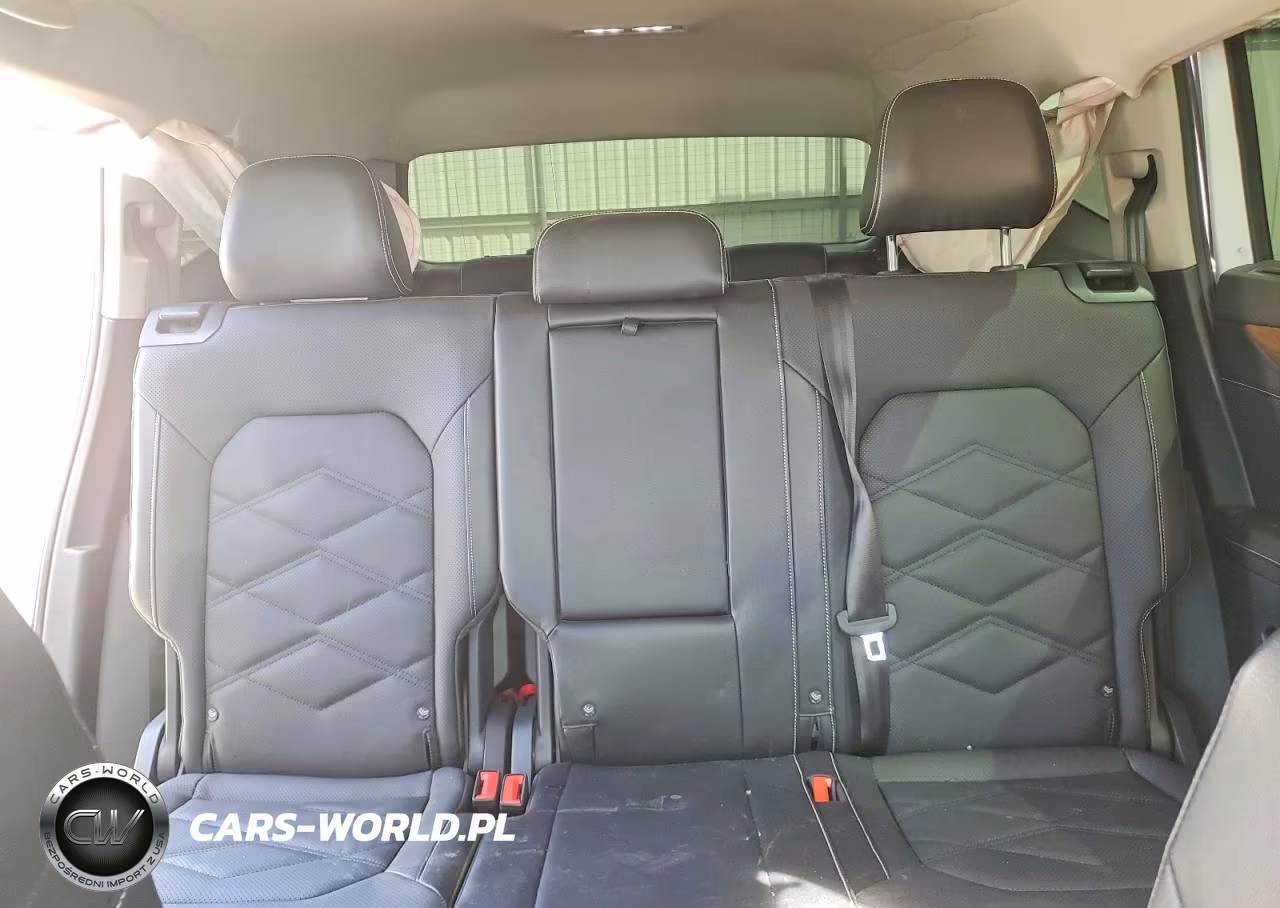 2025 Volkswagen Atlas Se VIN:1V2WR2CA6SC506559 - 10
