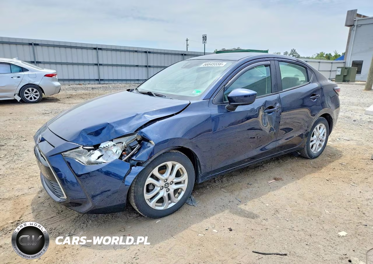 2017 Toyota Yaris Ia Base – zdjęcie 1 z 12