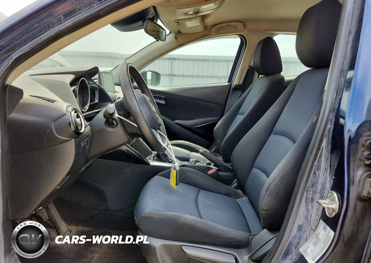 2017 Toyota Yaris Ia Base VIN:3MYDLBYV9HY181977 - 7