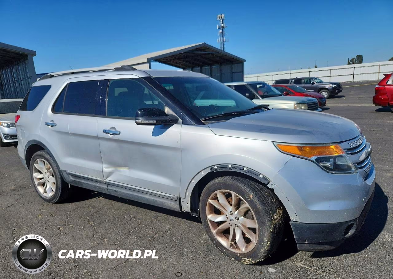2013 Ford Explorer Xlt VIN:1FM5K7D86DGC28411 - 4