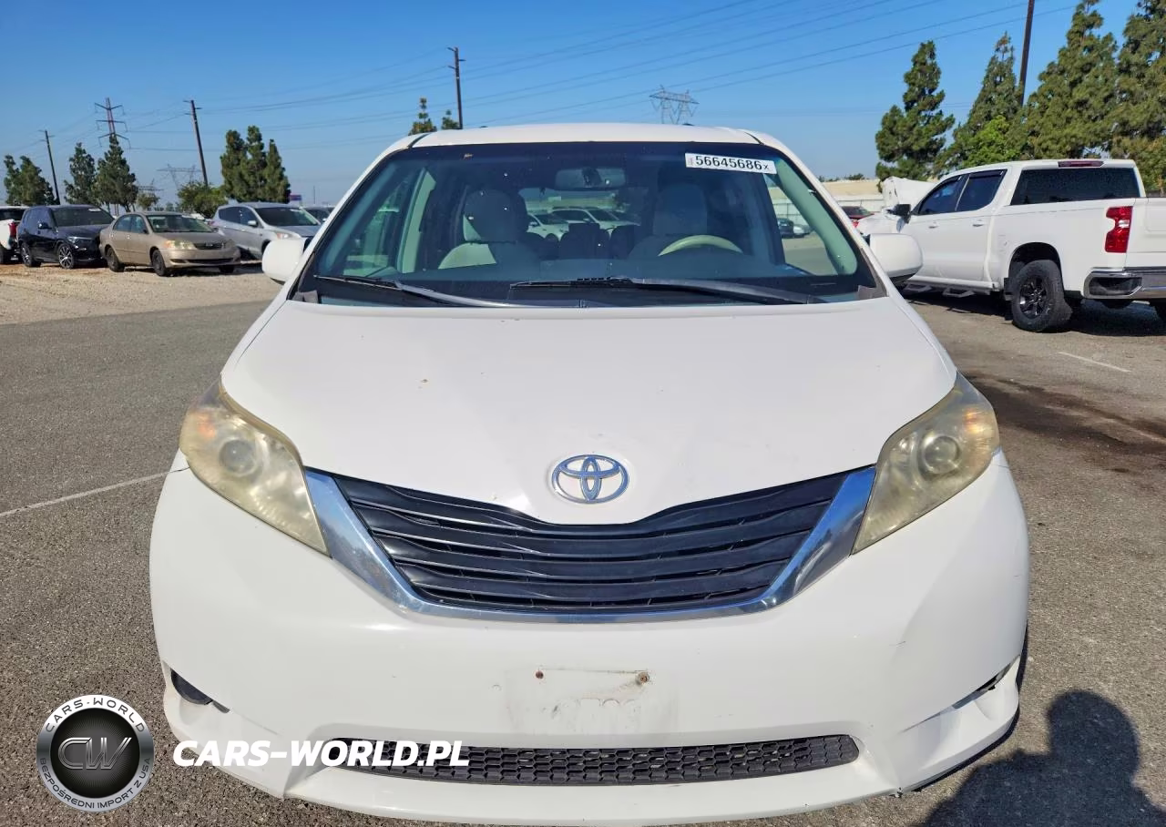 2013 Toyota Sienna Le VIN:5TDKK3DC0DS342981 - 5