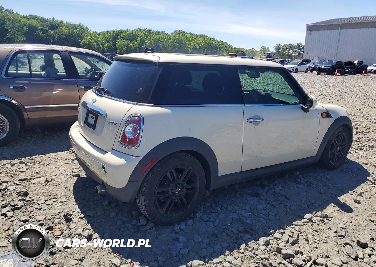 2013 Mini Cooper VIN:WMWSU3C58DT679961 - 3