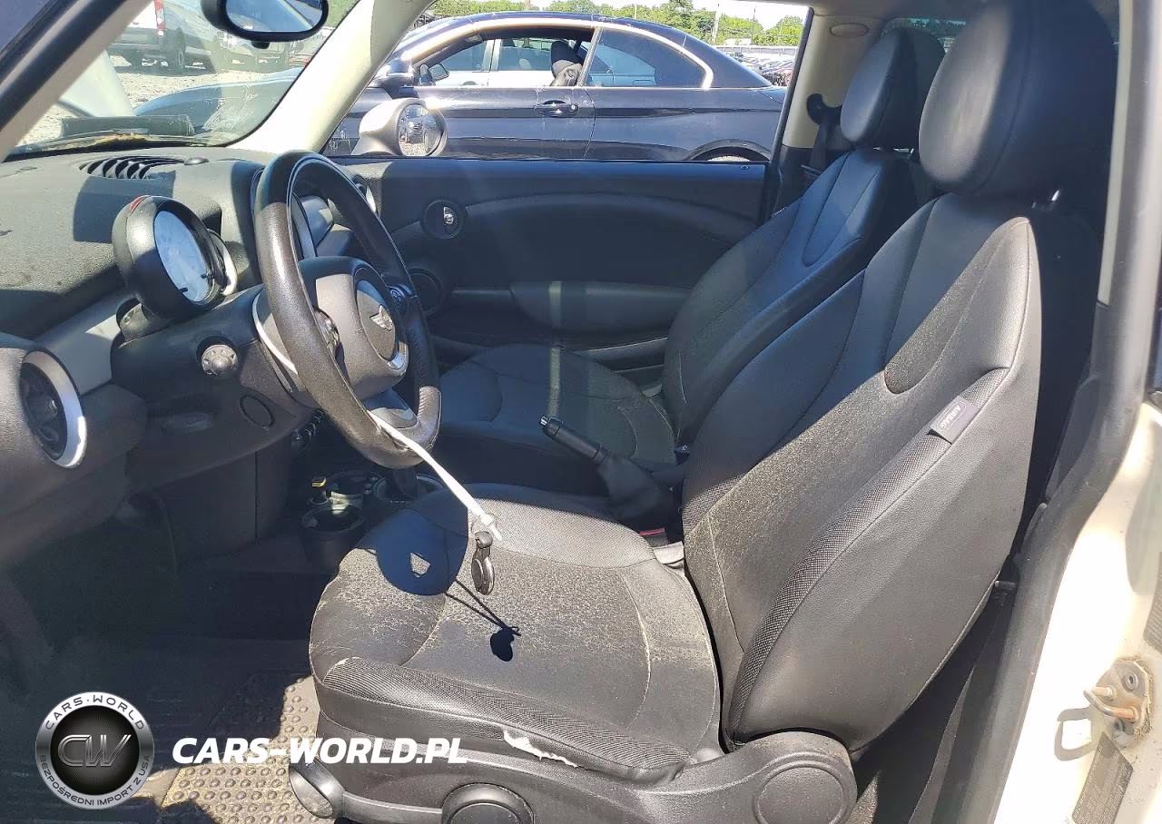 2013 Mini Cooper VIN:WMWSU3C58DT679961 - 7