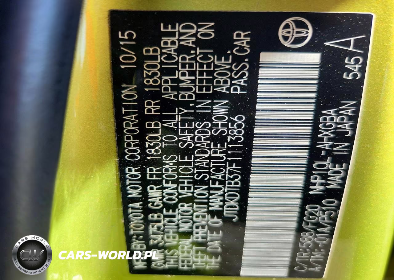 2015 Toyota Prius C Three VIN:JTDKDTB37F1113856 - 12
