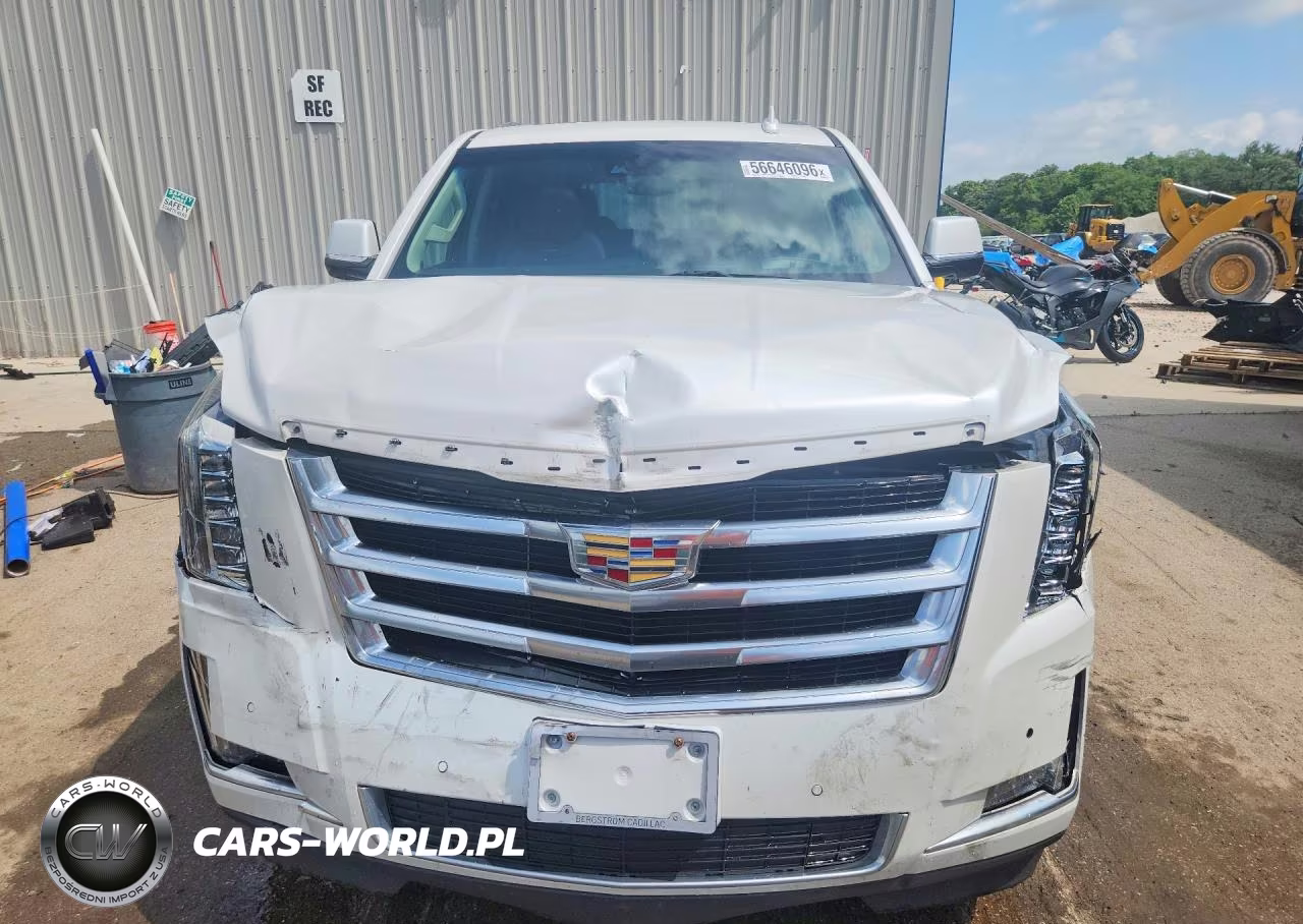 2018 Cadillac Escalade Luxury VIN:1GYS4BKJ8JR125897 - 5