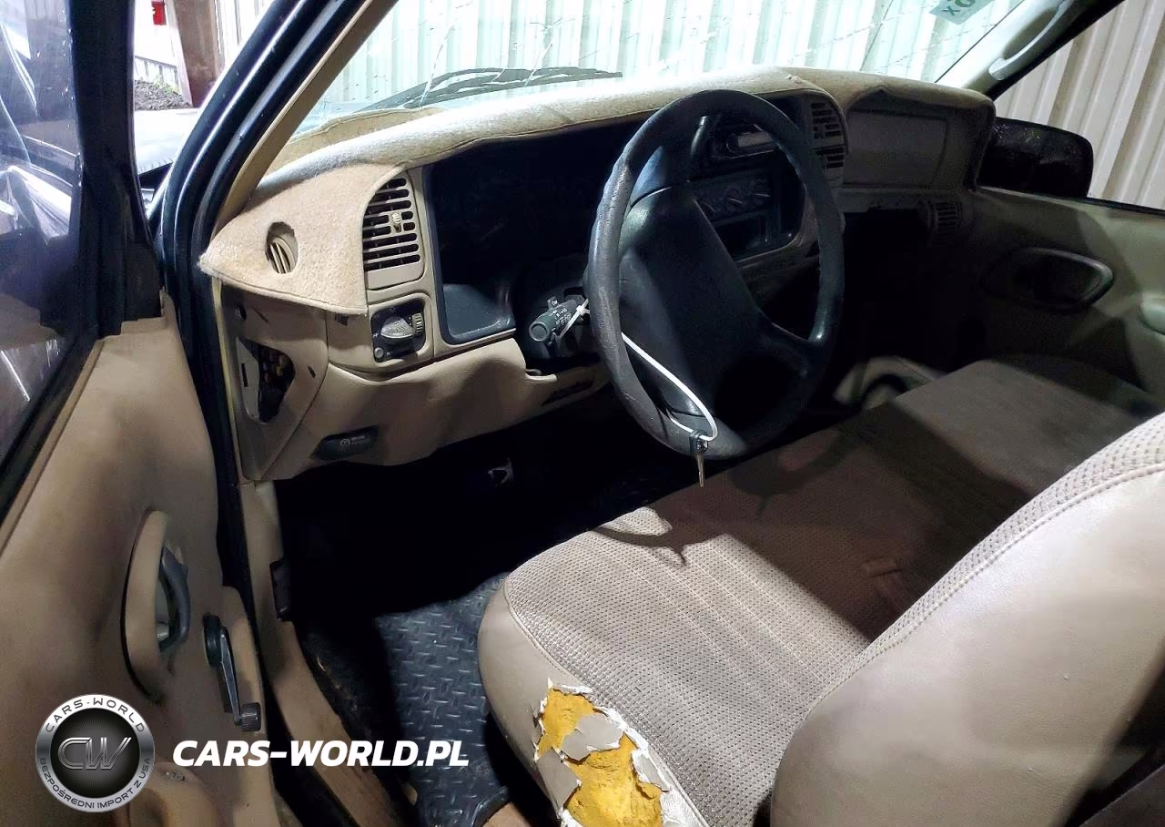 1997 Chevrolet Gmt-400 C1500 VIN:1GCEC14W7VZ153205 - 8