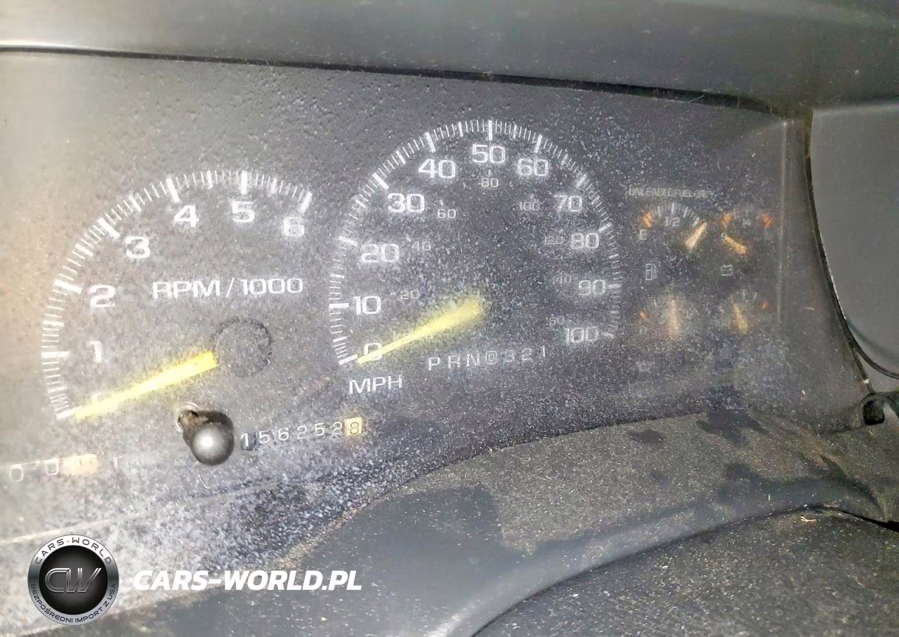 1997 Chevrolet Gmt-400 C1500 VIN:1GCEC14W7VZ153205 - 9