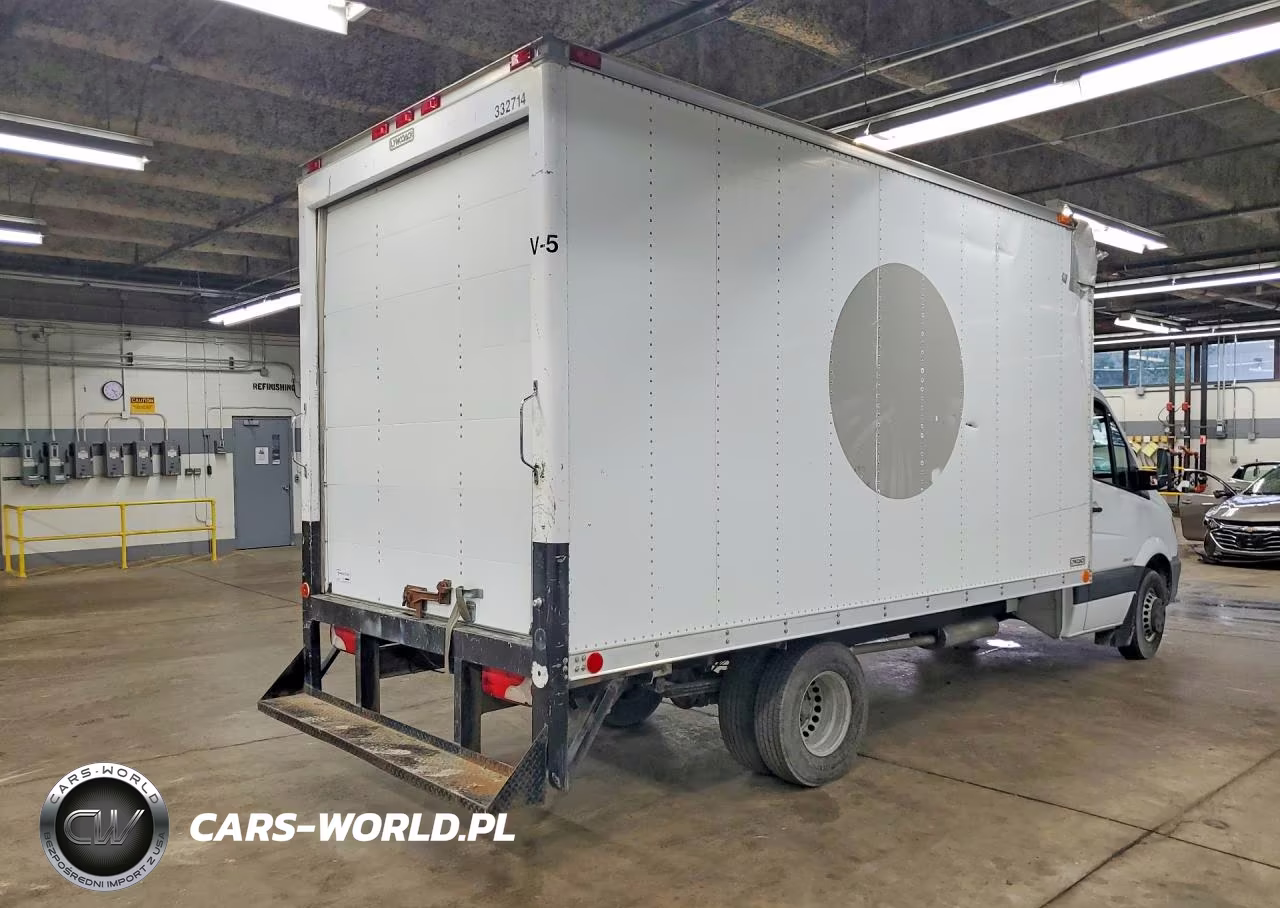 2015 Mercedes Benz Sprinter Box Truck VIN:WDAPF4CC5F9627441 - 3