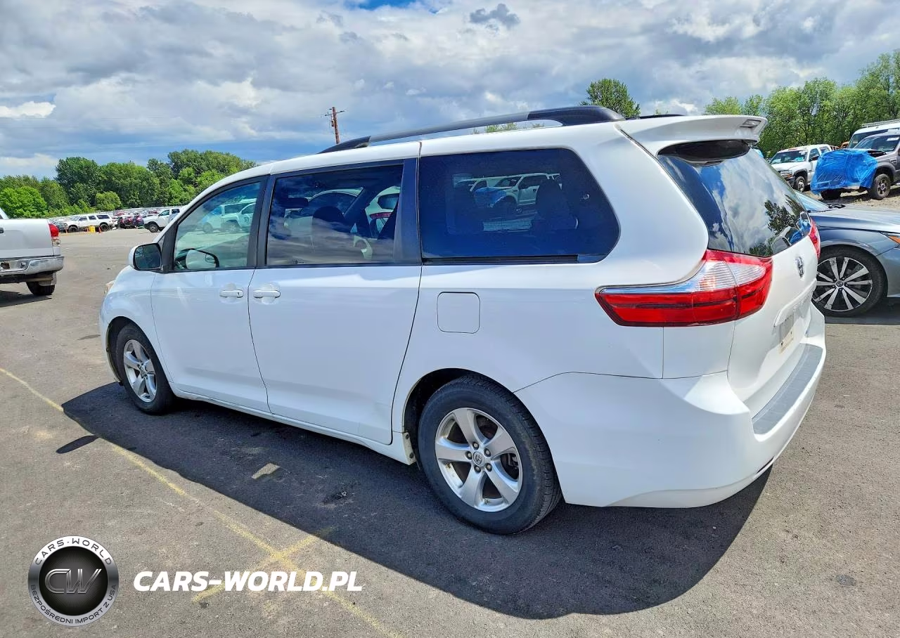2015 Toyota Sienna Le VIN:5TDKK3DC3FS619545 - 2