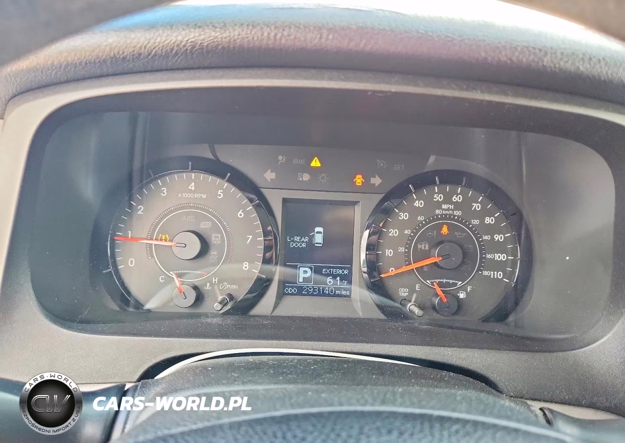 2015 Toyota Sienna Le VIN:5TDKK3DC3FS619545 - 9