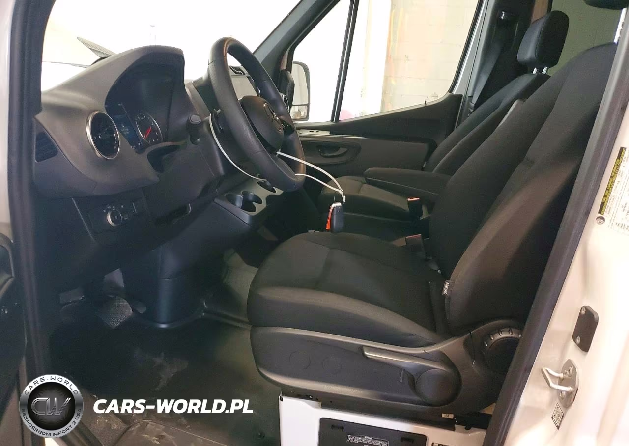 2026 Mercedes-Benz Sprinter 2500 VIN:W1Z4KGHY8TT611628 - 7
