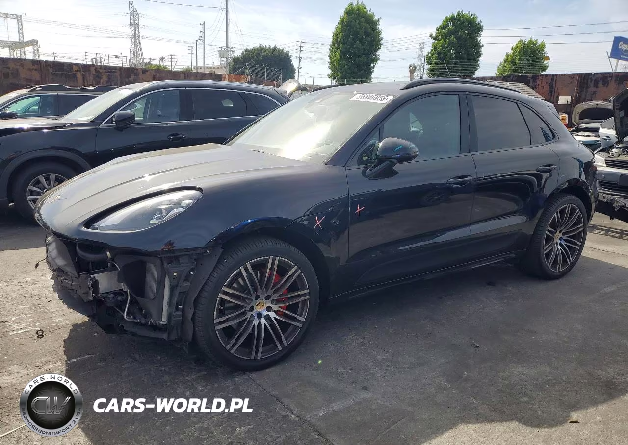 2018 Porsche Macan Gts