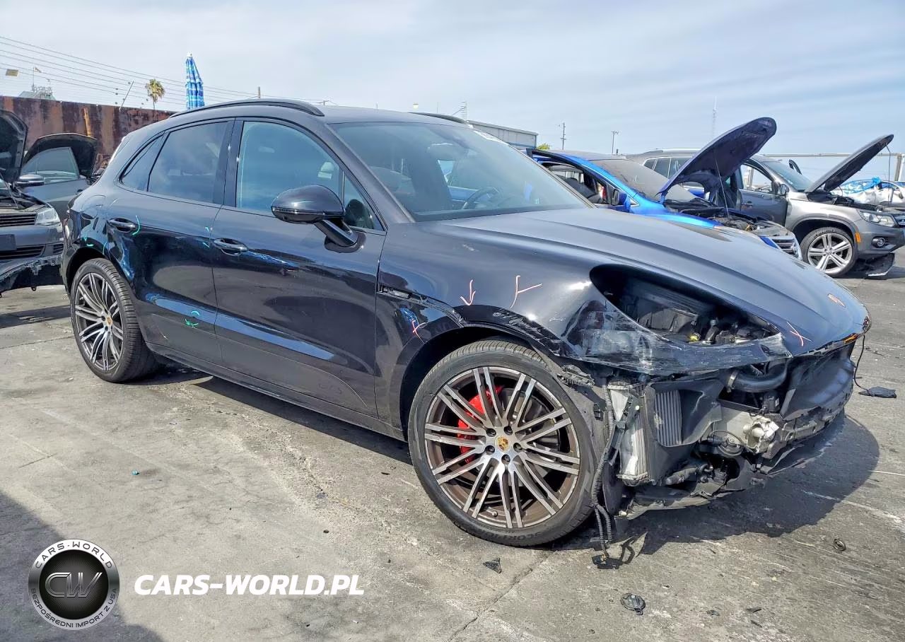 2018 Porsche Macan Gts VIN:WP1AG2A56JLB60243 - 4