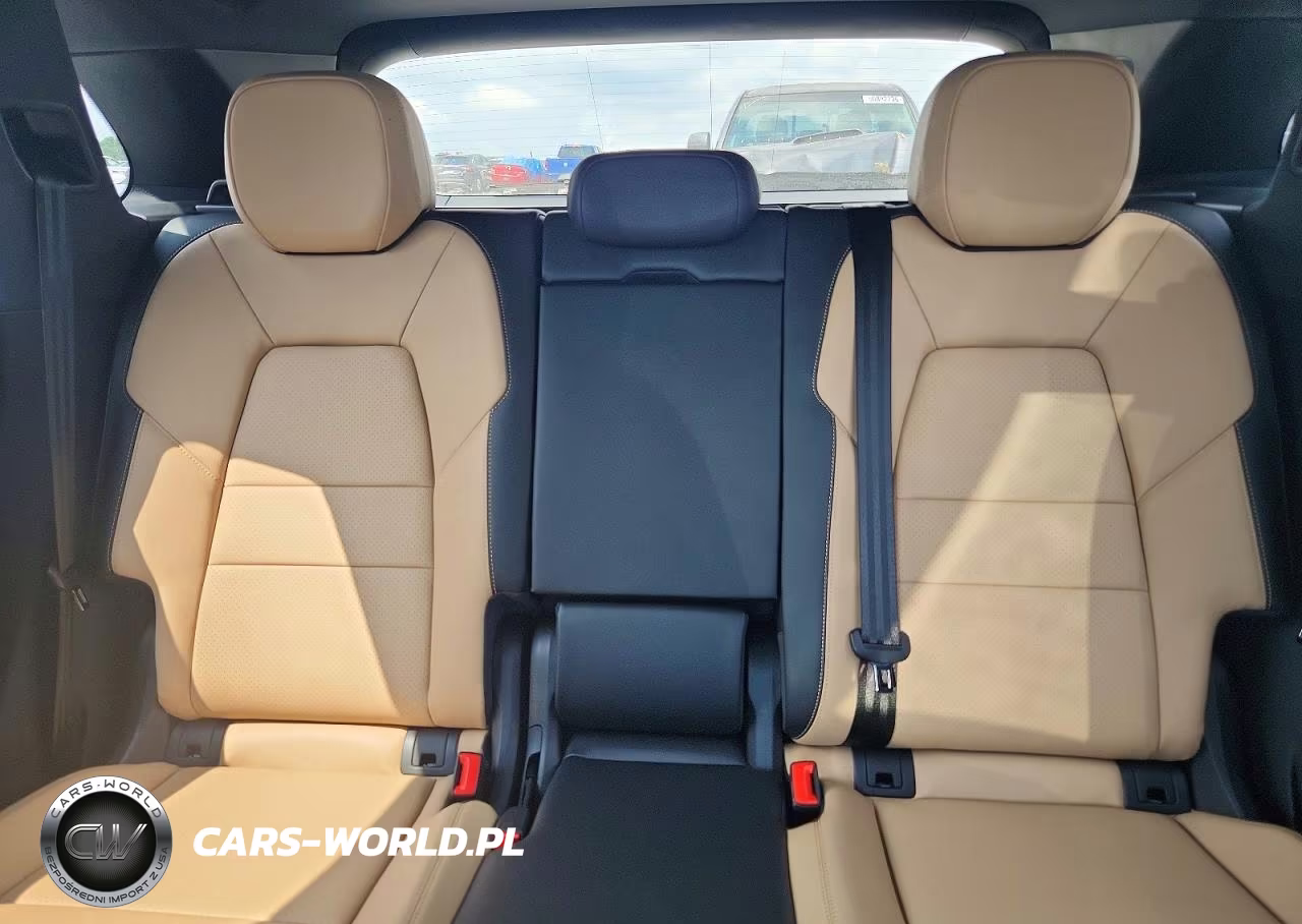 2026 Porsche Cayenne VIN:WP1AA2AY0TDA02134 - 10