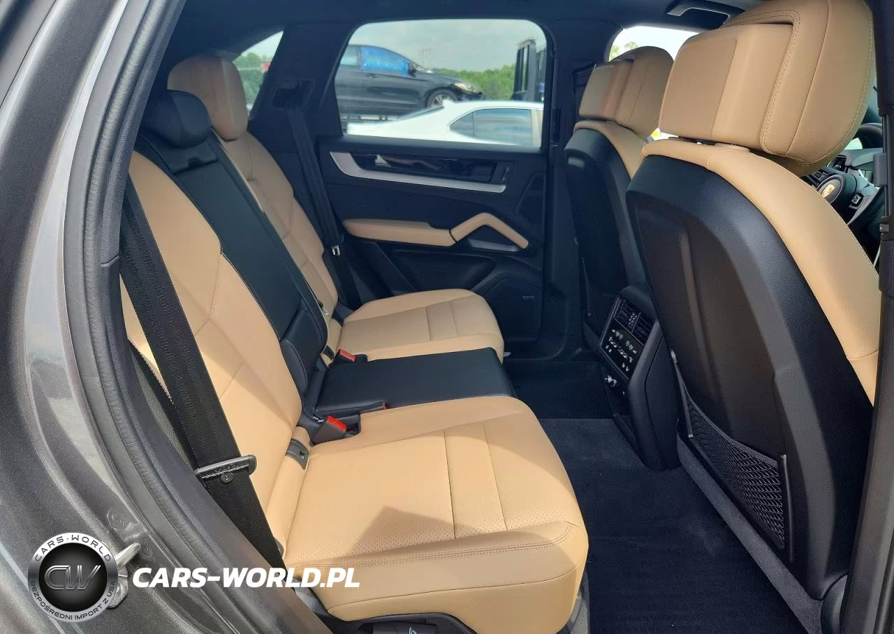 2026 Porsche Cayenne VIN:WP1AA2AY0TDA02134 - 11
