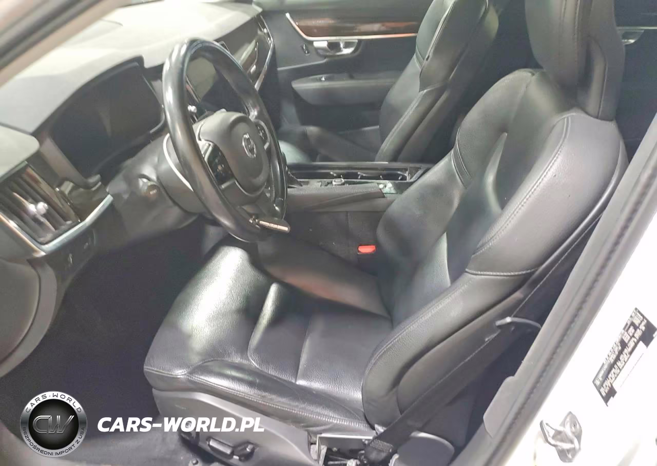 2018 Volvo S90 T5 Momentum VIN:LVY982MK1JP027779 - 7