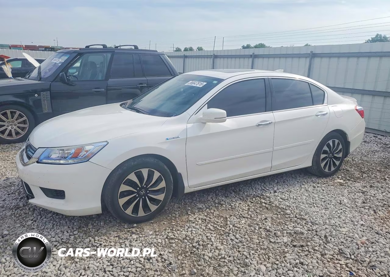 2015 Honda Accord Touring Hybrid VIN:1HGCR6F72FA009152 - 1