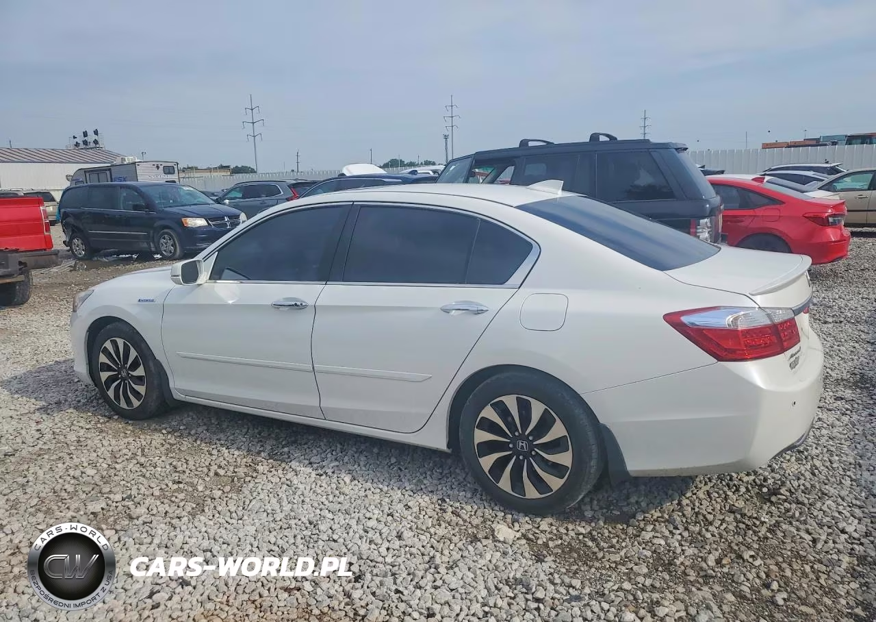 2015 Honda Accord Touring Hybrid VIN:1HGCR6F72FA009152 - 2