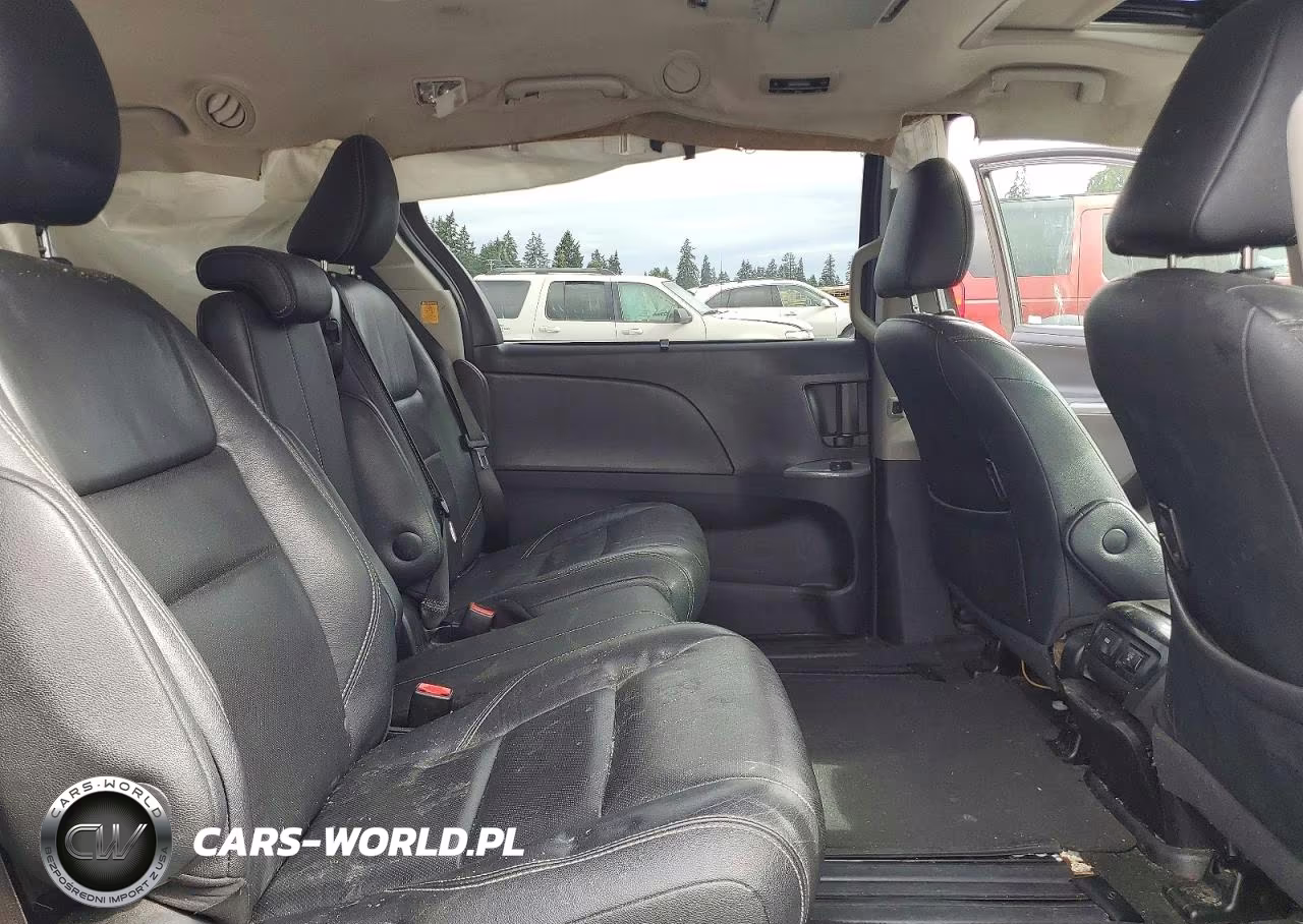 2017 Toyota Sienna Se VIN:5TDXZ3DC4HS779261 - 11