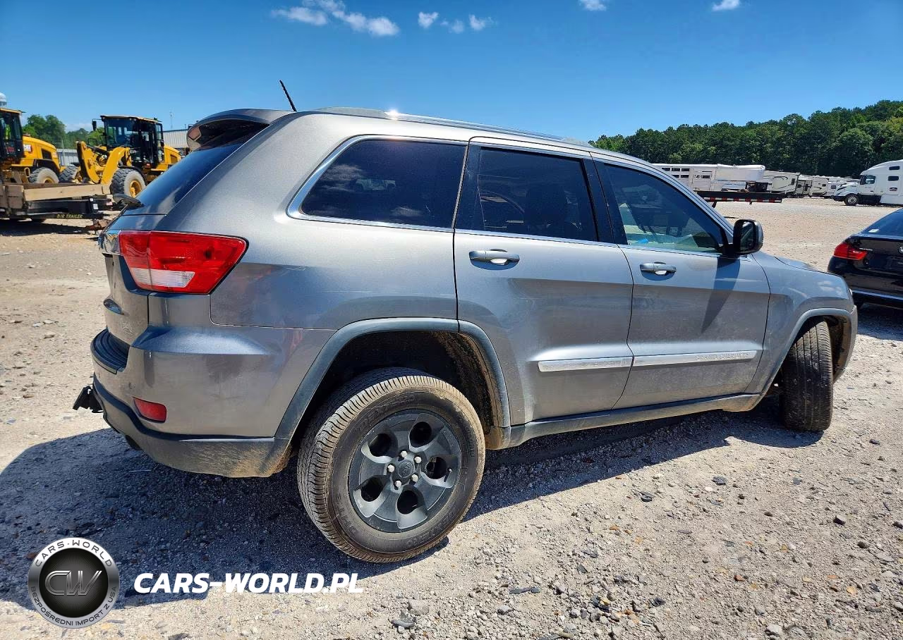 2012 Jeep Grand Cherokee Laredo VIN:1C4RJEAG6CC258460 - 3