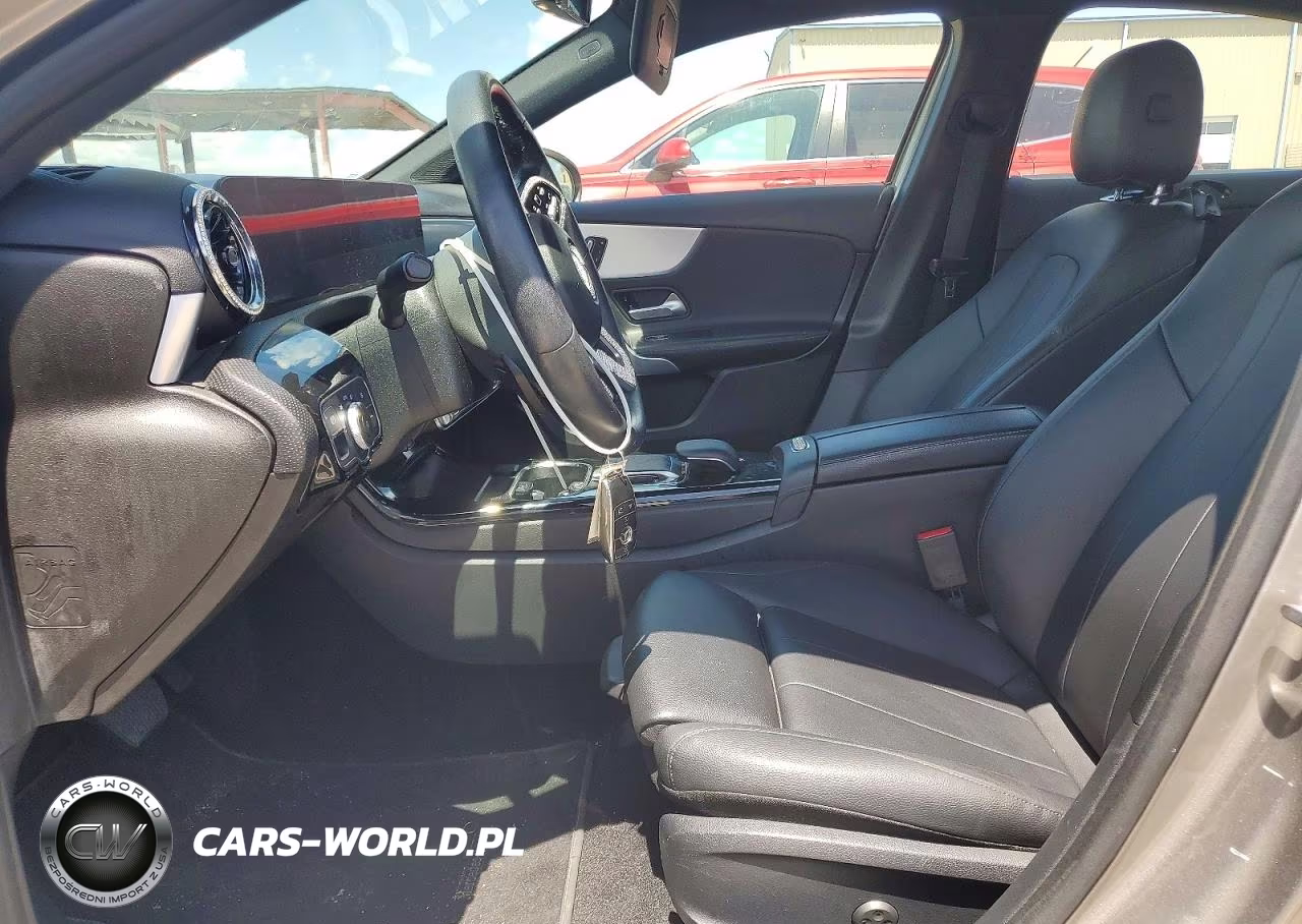 2019 Mercedes-Benz A 220 4Matic VIN:WDD3G4FB2KW028235 - 7
