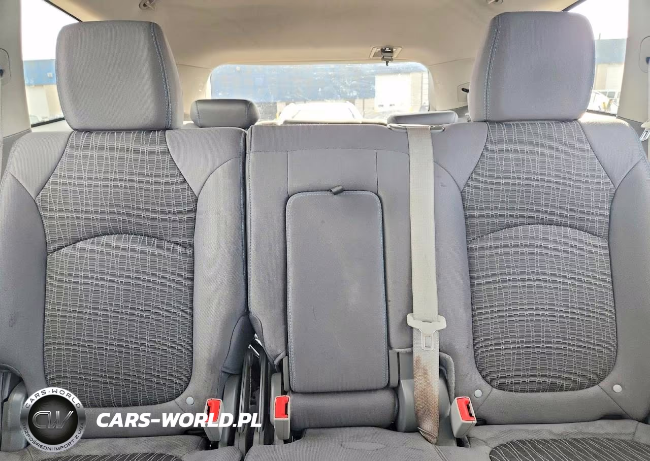 2013 Chevrolet Traverse Ls VIN:1GNKRFED1DJ109846 - 10