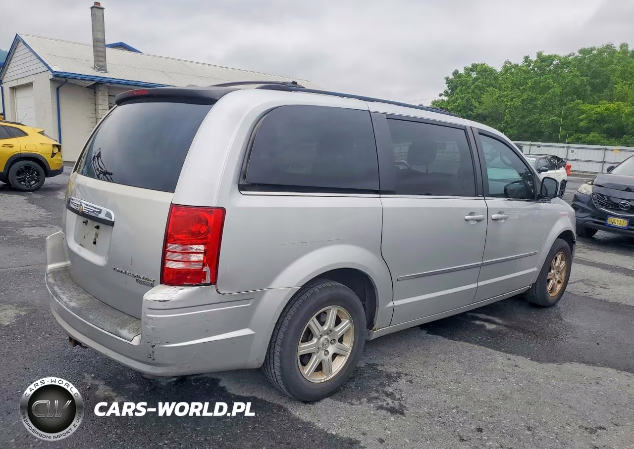 2009 Chrysler Town & Country Touring VIN:2A8HR54169R674285 - 3