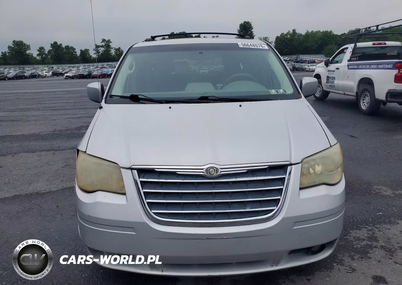 2009 Chrysler Town & Country Touring VIN:2A8HR54169R674285 - 5