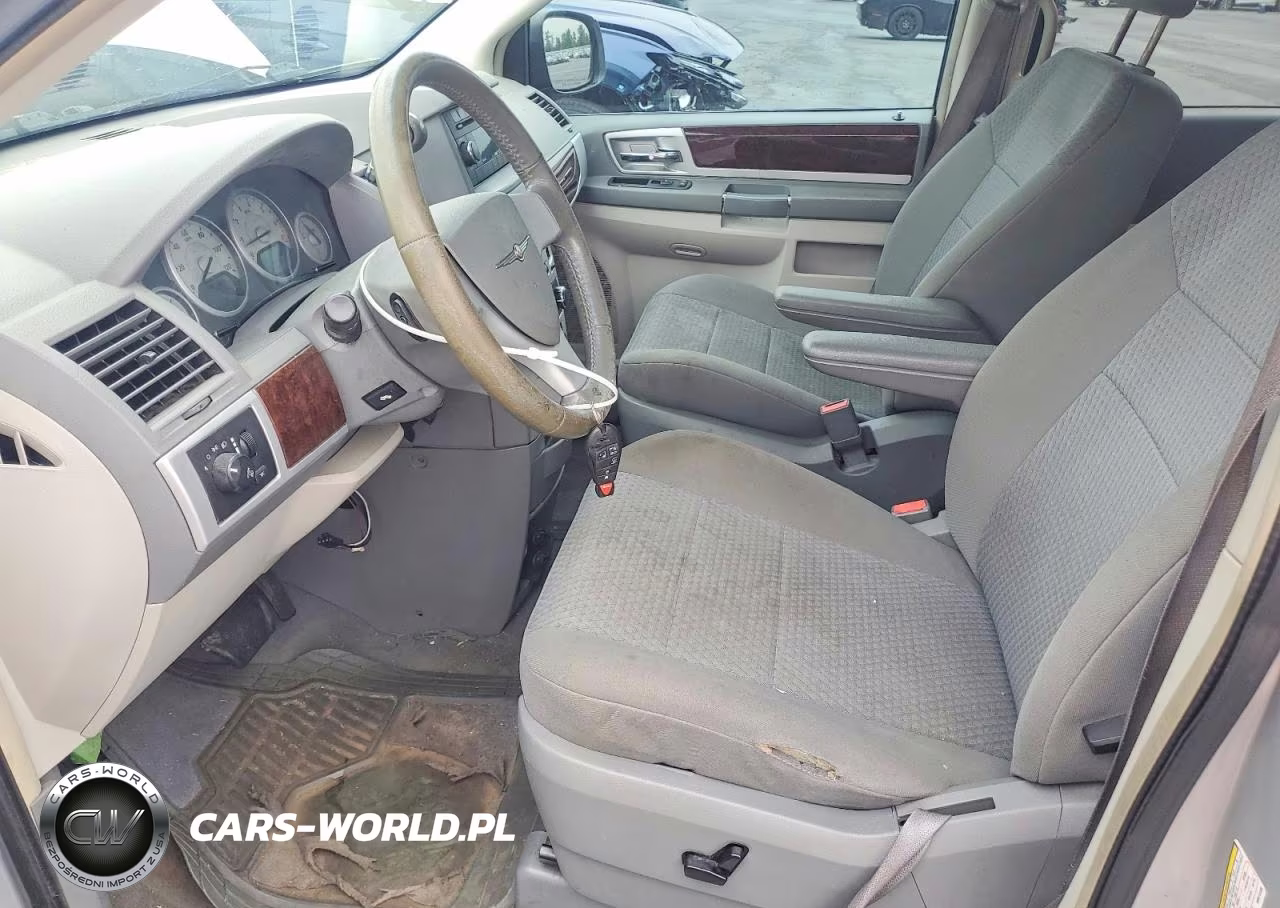 2009 Chrysler Town & Country Touring VIN:2A8HR54169R674285 - 7