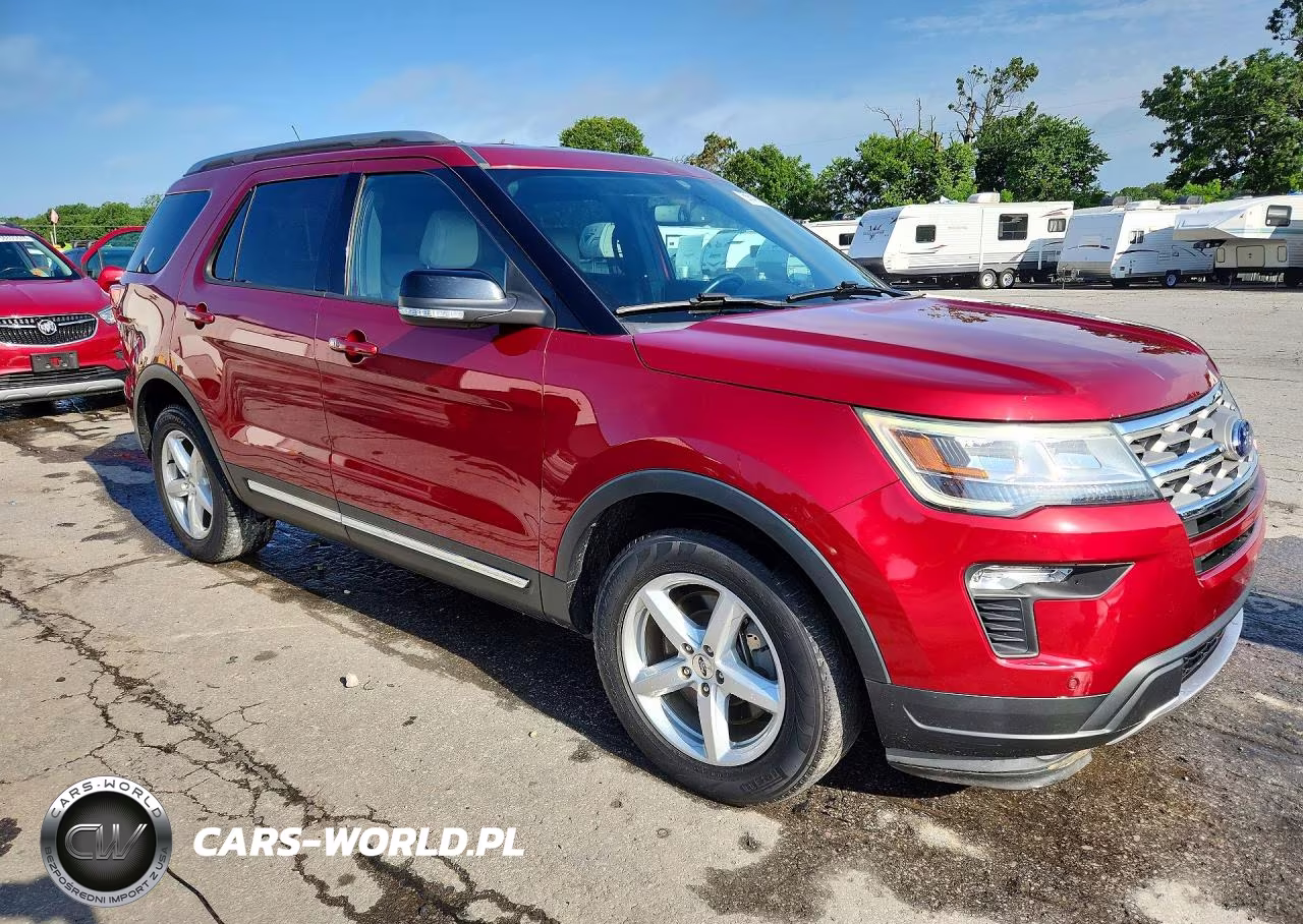 2018 Ford Explorer Xlt VIN:1FM5K7DH2JGA87073 - 4