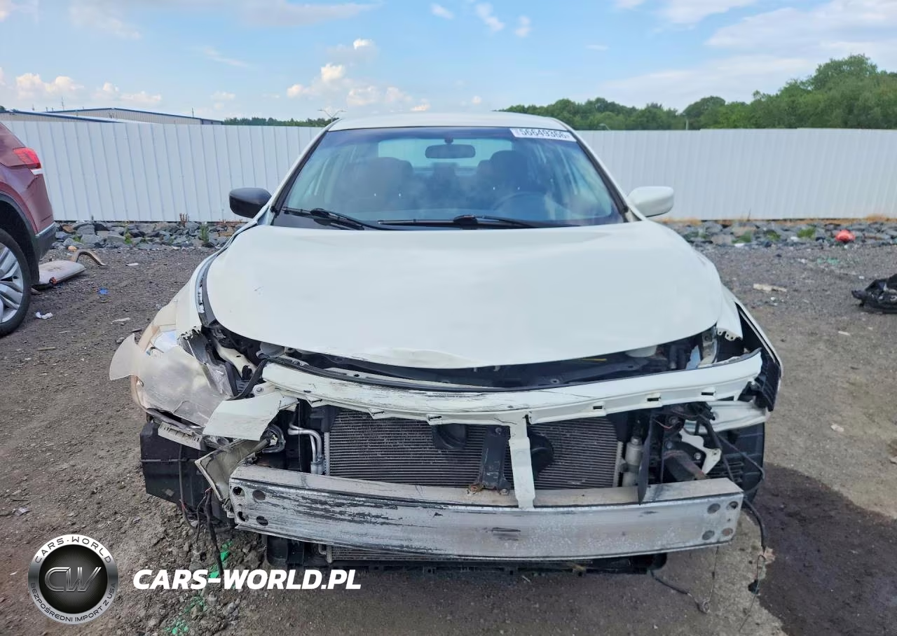 2015 Nissan Altima 2.5 S VIN:1N4AL3AP2FC410983 - 5