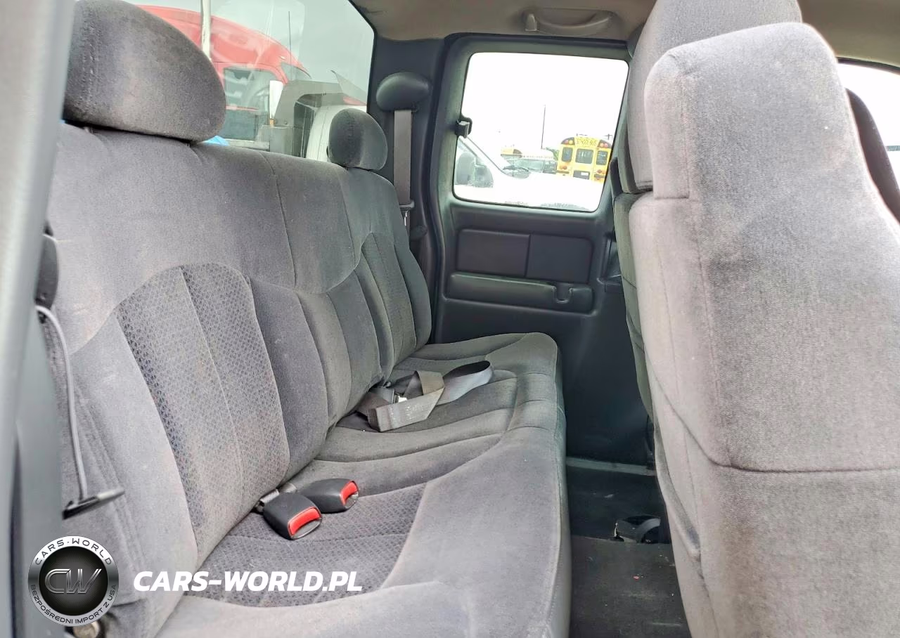 2002 Chevrolet Silverado K1500 VIN:2GCEK19T321304188 - 11