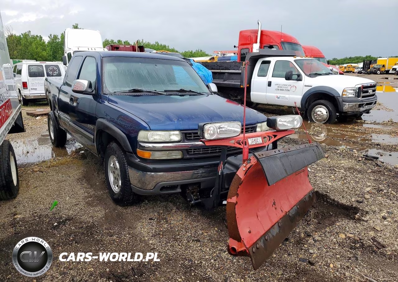 2002 Chevrolet Silverado K1500 VIN:2GCEK19T321304188 - 4