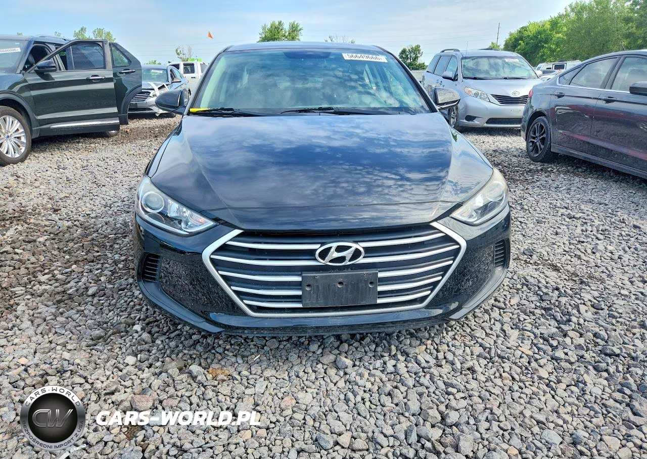 2018 Hyundai Elantra Sel VIN:5NPD84LF5JH215315 - 5