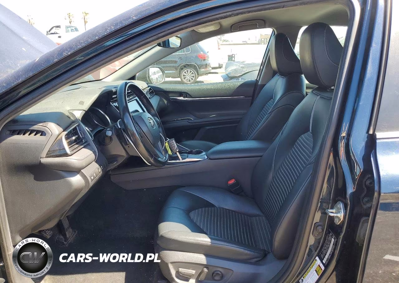 2020 Toyota Camry Se VIN:4T1G11AK2LU969910 - 7