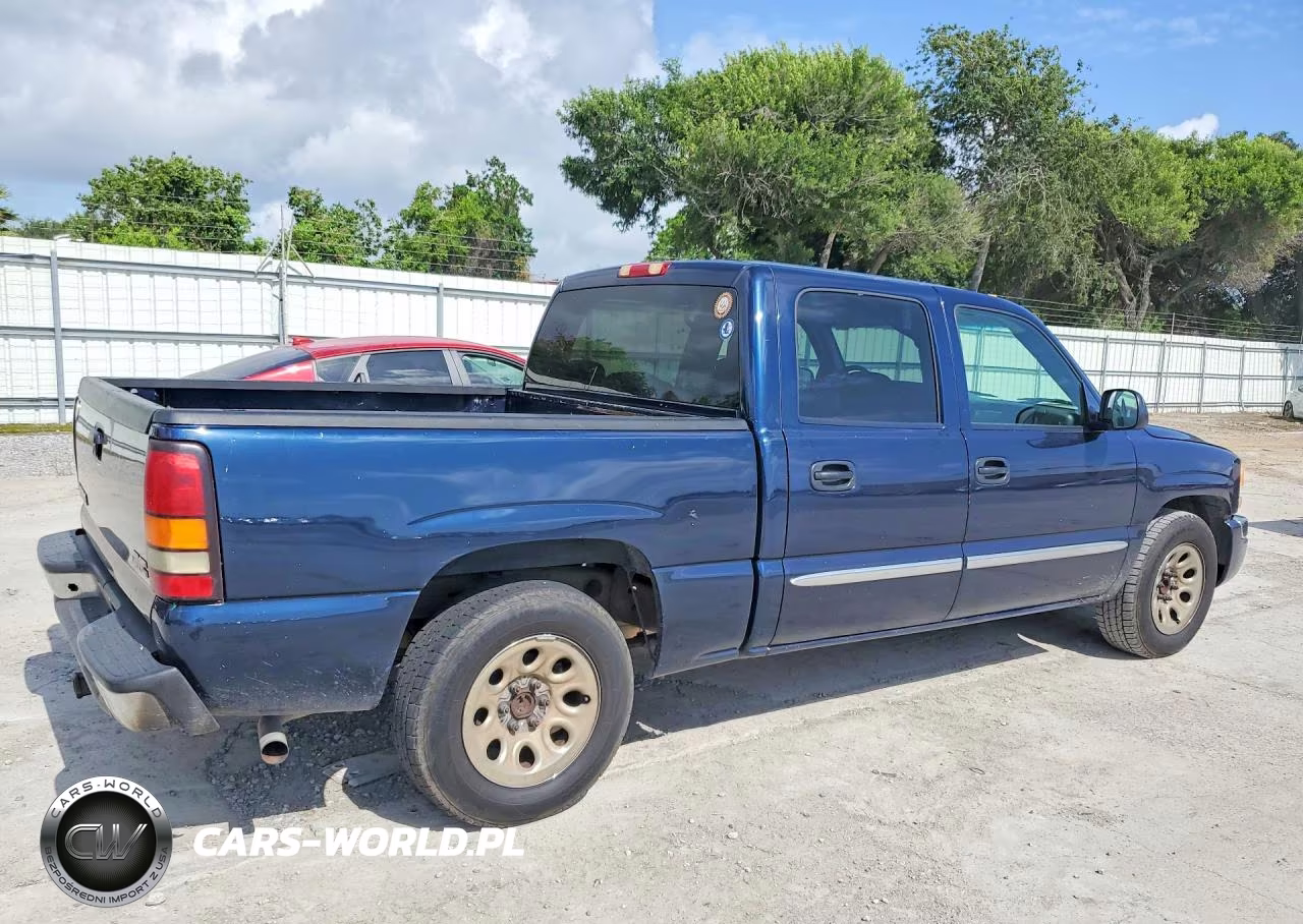 2007 GMC New Sierra C1500 VIN:2GTEC13V071179570 - 3