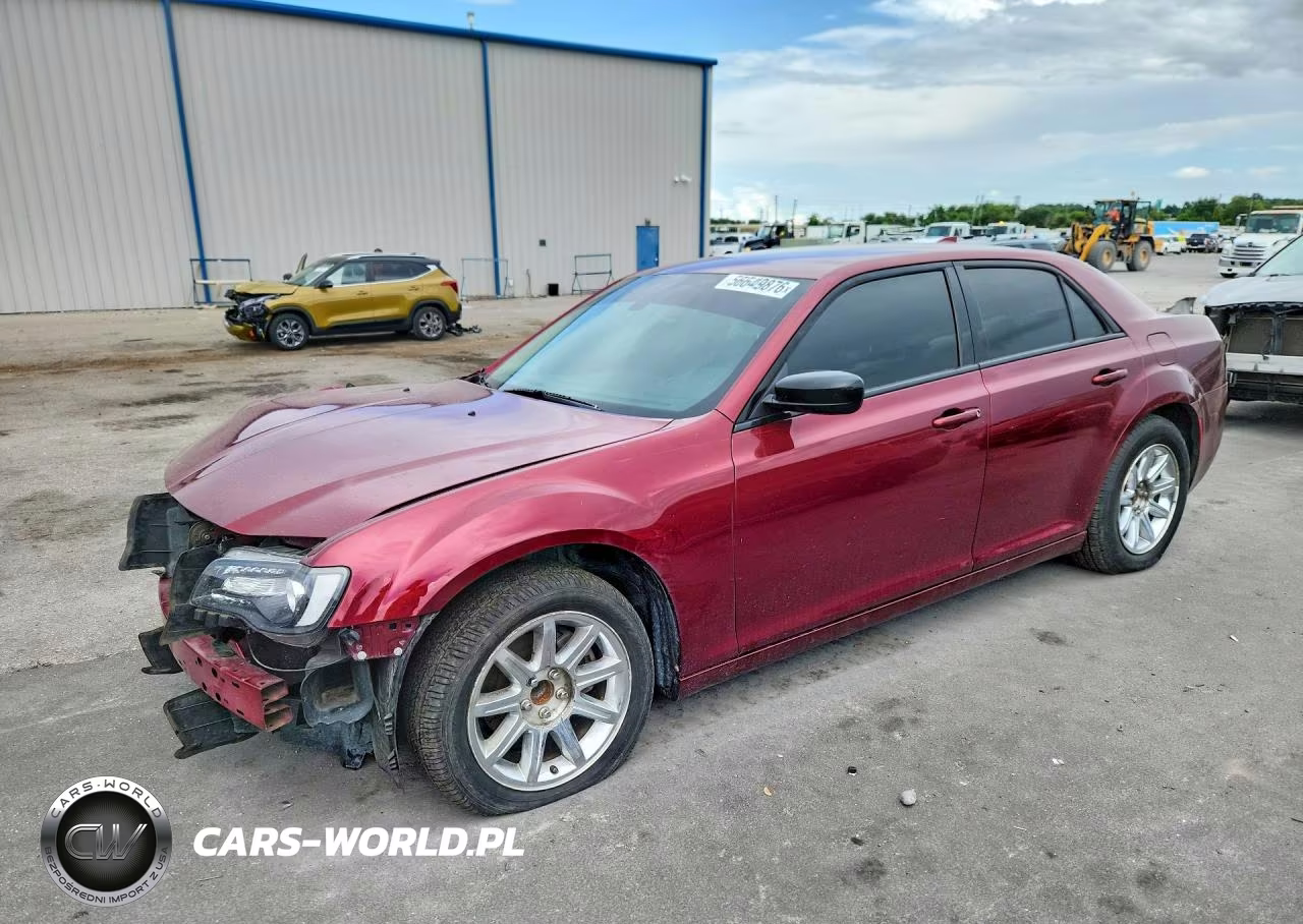 2019 Chrysler 300 Touring – zdjęcie 1 z 13