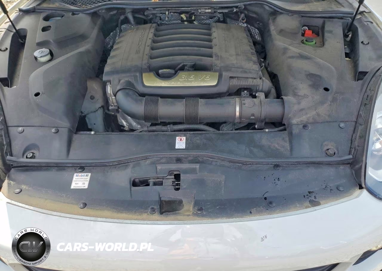 2017 Porsche Cayenne VIN:WP1AA2A24HKA81676 - 12