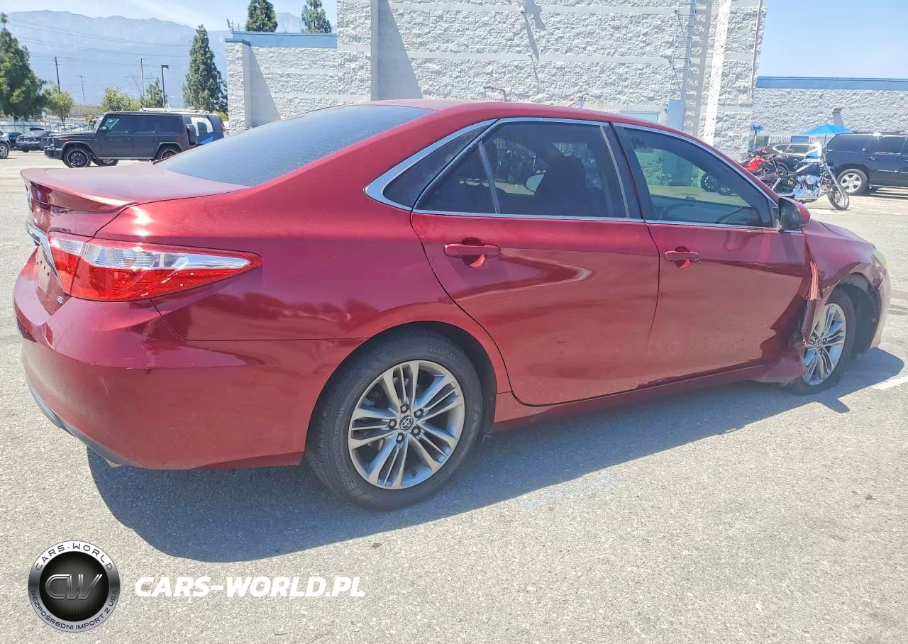 2016 Toyota Camry Se VIN:4T1BF1FKXGU577655 - 3