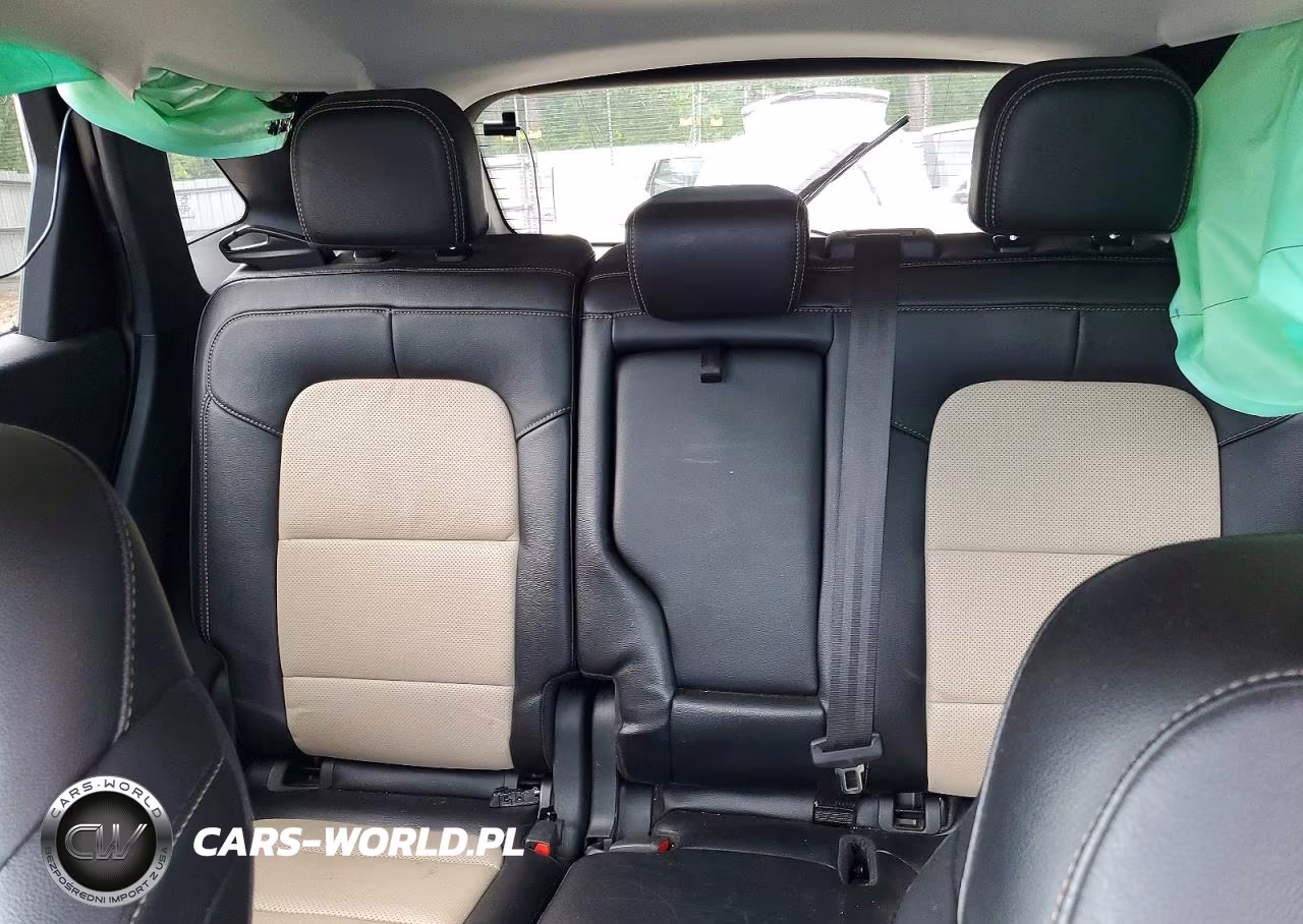 2022 Ford Escape Titanium VIN:1FMCU0DZ4NUA93465 - 10