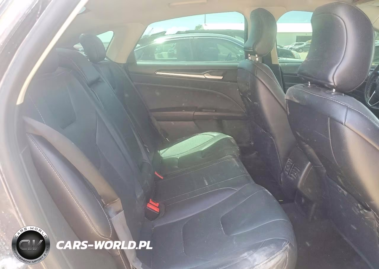 2019 Ford Fusion VIN:3FA6P0D98KR184305 - 10