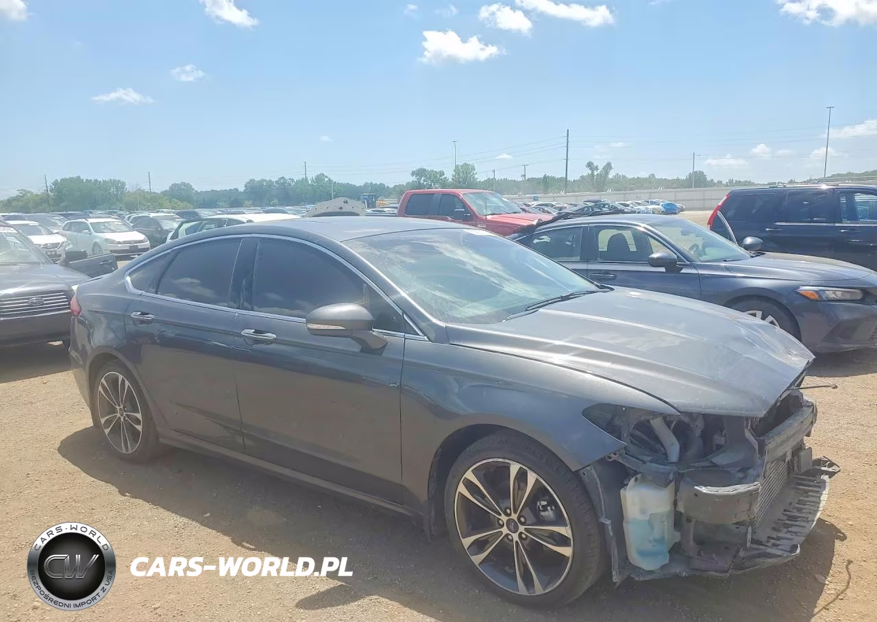 2019 Ford Fusion VIN:3FA6P0D98KR184305 - 4