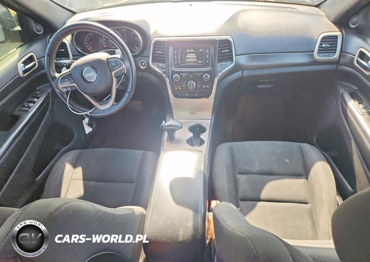 2015 Jeep Grand Cherokee Laredo VIN:1C4RJFAG9FC893750 - 8