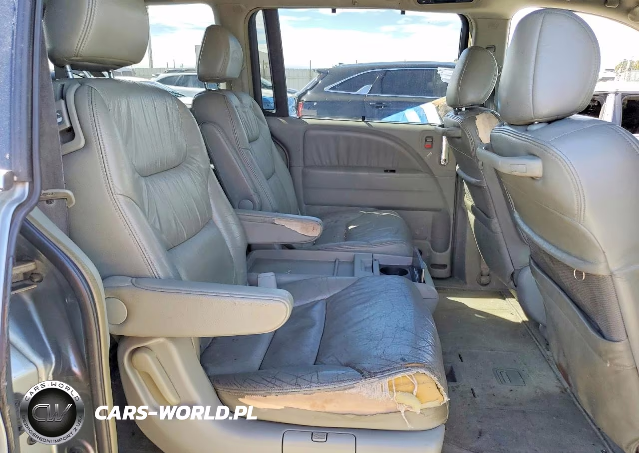 2005 Honda Odyssey Touring VIN:5FNRL38825B075303 - 11
