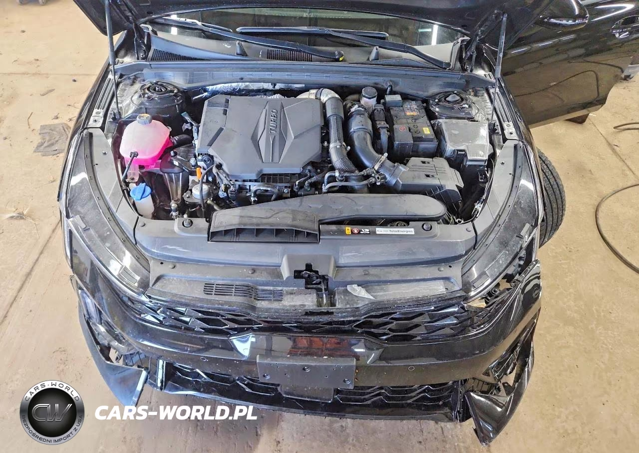 2026 Kia K5 Gt VIN:KNAG44J84T5428060 - 11