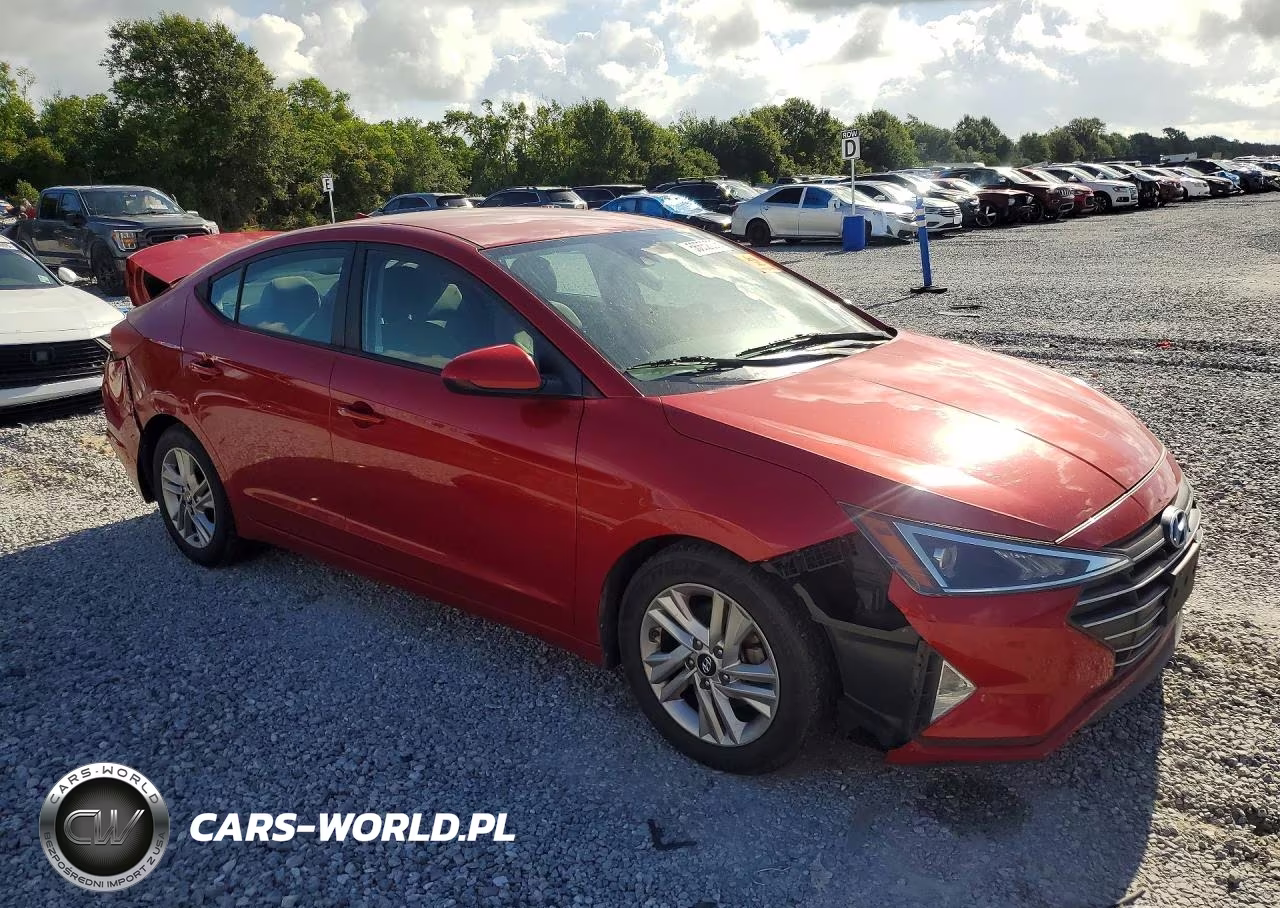 2020 Hyundai Elantra Sel VIN:5NPD84LF6LH524701 - 4