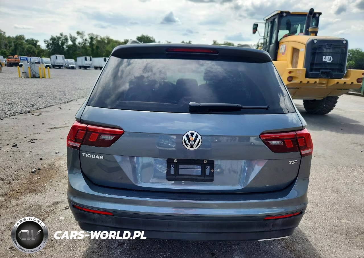 2018 Volkswagen Tiguan S VIN:3VV1B7AX5JM089132 - 6