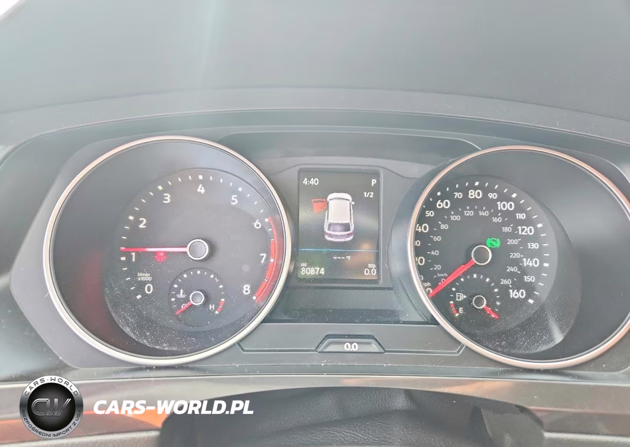 2018 Volkswagen Tiguan S VIN:3VV1B7AX5JM089132 - 9